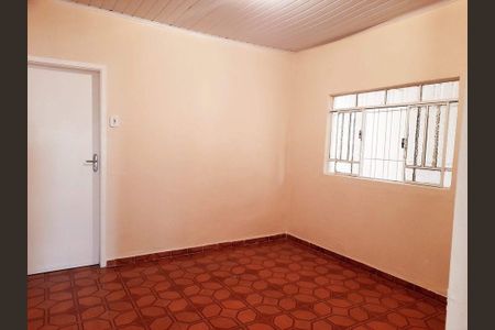 Casa à venda com 85m², 4 quartos e 1 vagaQuarto
