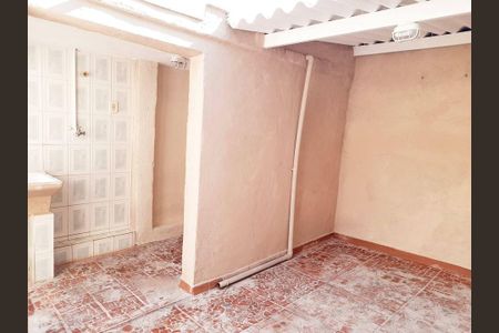 Casa à venda com 85m², 4 quartos e 1 vagaÁrea de serviço
