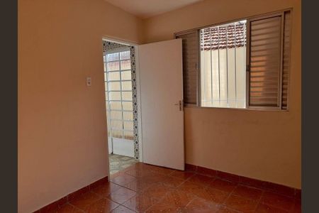 Casa à venda com 85m², 4 quartos e 1 vagaQuarto