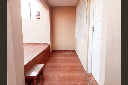 Casa à venda com 85m², 4 quartos e 1 vagaCorredor
