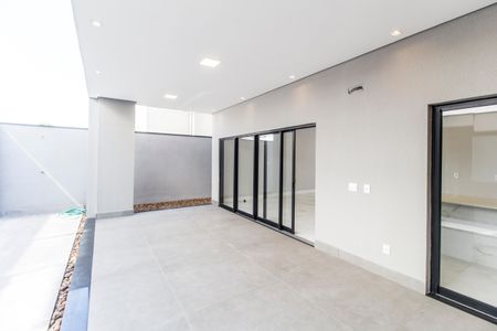 Casa de condomínio à venda com 392m², 4 quartos e 5 vagasÁrea gourmet