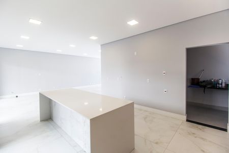 Casa de condomínio à venda com 392m², 4 quartos e 5 vagasCozinha