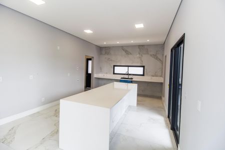 Casa de condomínio à venda com 392m², 4 quartos e 5 vagasCozinha