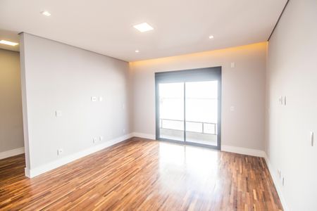 Casa de condomínio à venda com 392m², 4 quartos e 5 vagasSuíte 2