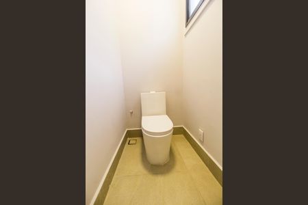 Casa de condomínio à venda com 392m², 4 quartos e 5 vagasBanheiro da Suíte