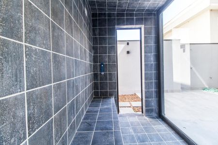 Casa de condomínio à venda com 392m², 4 quartos e 5 vagasSaúna