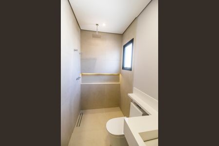 Casa de condomínio à venda com 392m², 4 quartos e 5 vagasBanheiro da Suíte