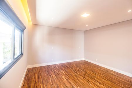 Casa de condomínio à venda com 392m², 4 quartos e 5 vagasSuíte 3