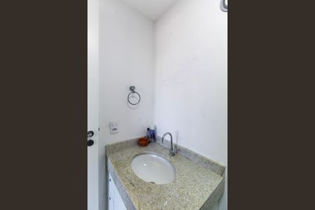 Apartamento para alugar com 57m², 2 quartos e 1 vagaBanheiro da Suíte 1
