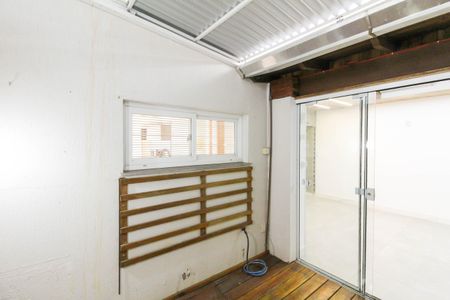 Casa de condomínio para alugar com 122m², 3 quartos e sem vaga Casa de condomínio para alugar com 122m², 3 quartos e sem vagaÁrea de Serviço