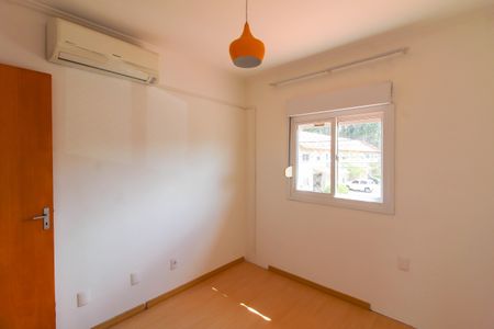 Casa de condomínio para alugar com 122m², 3 quartos e sem vaga Casa de condomínio para alugar com 122m², 3 quartos e sem vagaQuarto 2