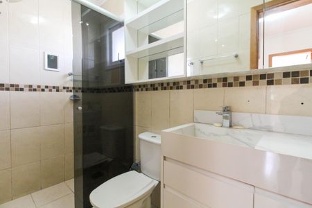 Casa de condomínio para alugar com 122m², 3 quartos e sem vaga Casa de condomínio para alugar com 122m², 3 quartos e sem vagaBanheiro