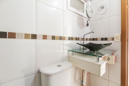 Casa de condomínio para alugar com 122m², 3 quartos e sem vaga Casa de condomínio para alugar com 122m², 3 quartos e sem vagaLavabo