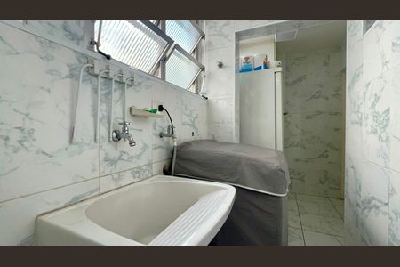 Apartamento à venda com 150m², 2 quartos e 1 vaga Apartamento à venda com 150m², 2 quartos e 1 vagaÁrea de Serviço