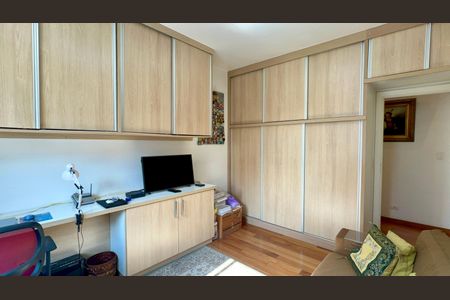 Apartamento à venda com 150m², 2 quartos e 1 vaga Apartamento à venda com 150m², 2 quartos e 1 vagaQuarto