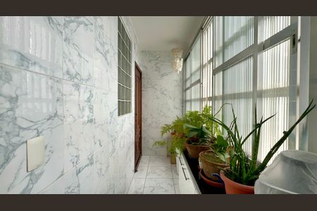 Apartamento à venda com 150m², 2 quartos e 1 vaga Apartamento à venda com 150m², 2 quartos e 1 vagaÁrea de Serviço