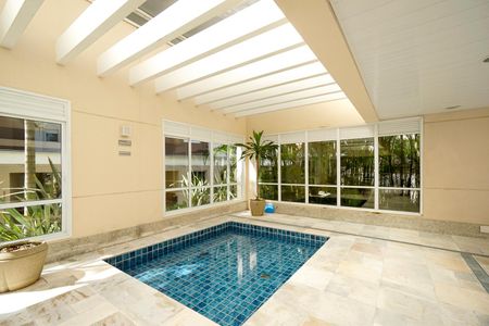 Apartamento à venda com 102m², 3 quartos e 2 vagasPiscina infantil