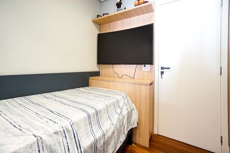 Apartamento à venda com 102m², 3 quartos e 2 vagasQuarto 02