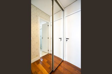 Apartamento à venda com 102m², 3 quartos e 2 vagasSuíte