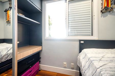 Apartamento à venda com 102m², 3 quartos e 2 vagasQuarto 02
