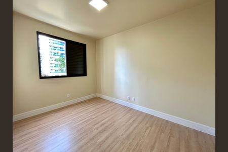 Apartamento para alugar com 120m², 3 quartos e 1 vagaQuarto 1