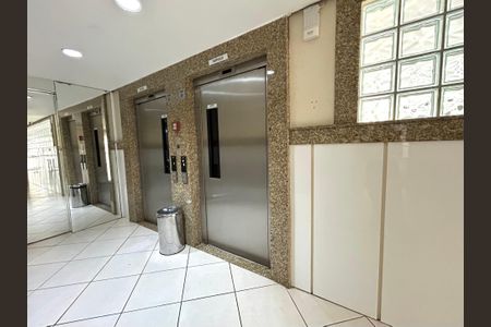 Apartamento para alugar com 120m², 3 quartos e 1 vagaElevadores