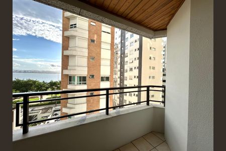 Sala - varanda  de apartamento para alugar com 3 quartos, 120m² em Agronômica, Florianópolis