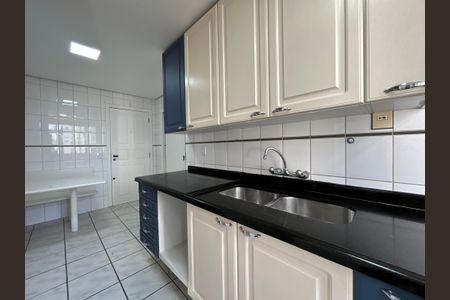 Apartamento para alugar com 120m², 3 quartos e 1 vagaCozinha 