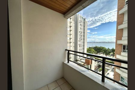 Apartamento para alugar com 120m², 3 quartos e 1 vagaSala