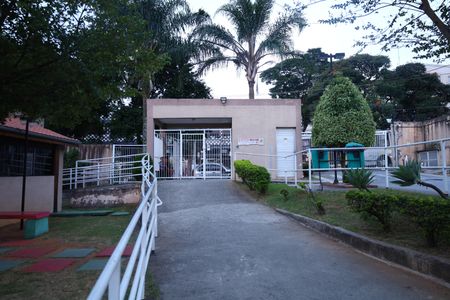 Apartamento para alugar com 75m², 2 quartos e 1 vagaÁrea comum - Portaria