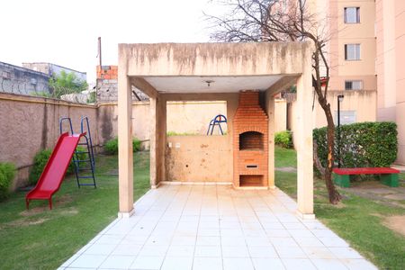 Apartamento para alugar com 75m², 2 quartos e 1 vagaÁrea comum - Playground - Churrasqueira