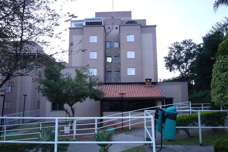 Apartamento para alugar com 75m², 2 quartos e 1 vagaÁrea comum - Prédios