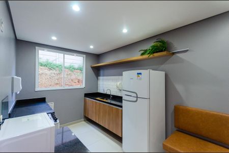 Apartamento para alugar com 35m², 2 quartos e sem vagaÁrea comum - Salão de festas