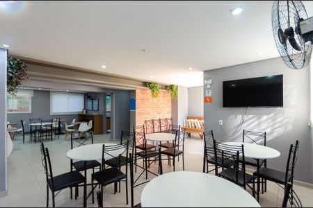 Apartamento para alugar com 35m², 2 quartos e sem vagaÁrea comum - Salão de festas