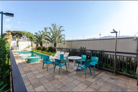 Apartamento para alugar com 35m², 2 quartos e sem vagaÁrea comum - Piscina