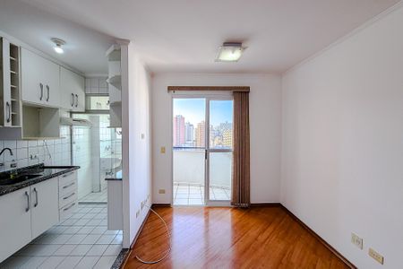Apartamento à venda com 40m², 1 quarto e 1 vaga Apartamento à venda com 40m², 1 quarto e 1 vagaSala