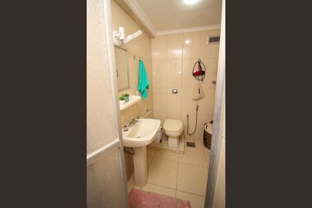 Apartamento à venda com 97m², 2 quartos e sem vaga Apartamento à venda com 97m², 2 quartos e sem vagaBanheiro da Suíte
