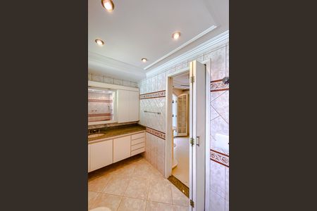 Casa à venda com 390m², 4 quartos e 3 vagasBanheiro da Suíte 3