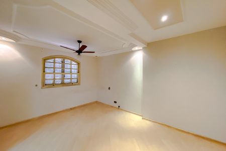 Casa à venda com 390m², 4 quartos e 3 vagasQuarto 1 - Suíte