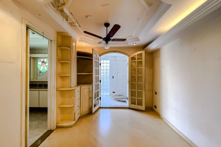 Casa à venda com 390m², 4 quartos e 3 vagasQuarto 3 - Suíte