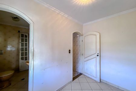 Casa à venda com 390m², 4 quartos e 3 vagasQuarto de Serviço