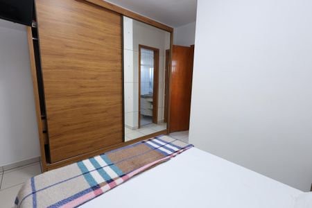 Apartamento para alugar com 68m², 2 quartos e 1 vagaQuarto 2