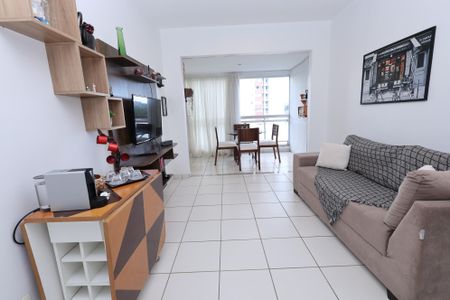 Apartamento para alugar com 68m², 2 quartos e 1 vagaSala