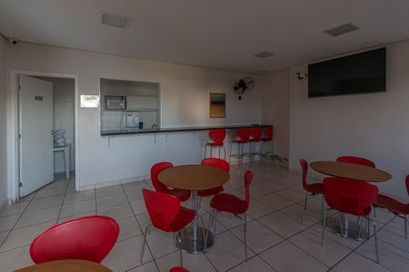 Apartamento para alugar com 52m², 2 quartos e 1 vagaÁrea comum - Salão de festas