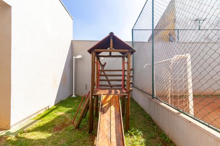 Apartamento à venda com 40m², 2 quartos e sem vagaÁrea comum - Playground