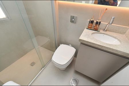 Apartamento para alugar com 65m², 2 quartos e 1 vaga Banheiro Suíte 1