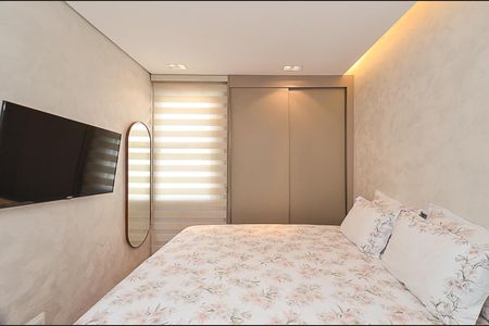 Apartamento para alugar com 65m², 2 quartos e 1 vagaSuíte 1