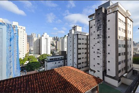 Apartamento para alugar com 65m², 2 quartos e 1 vagaVista