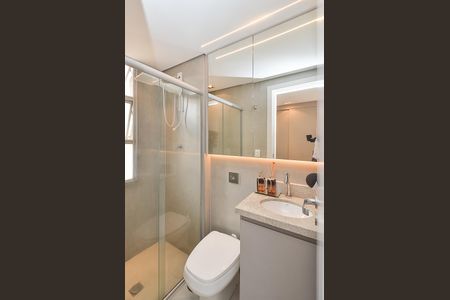 Apartamento para alugar com 65m², 2 quartos e 1 vaga Banheiro Suíte 1