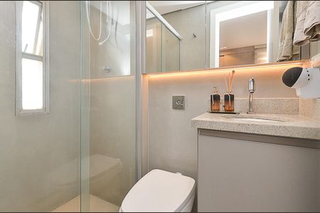 Apartamento para alugar com 65m², 2 quartos e 1 vaga Banheiro Suíte 1